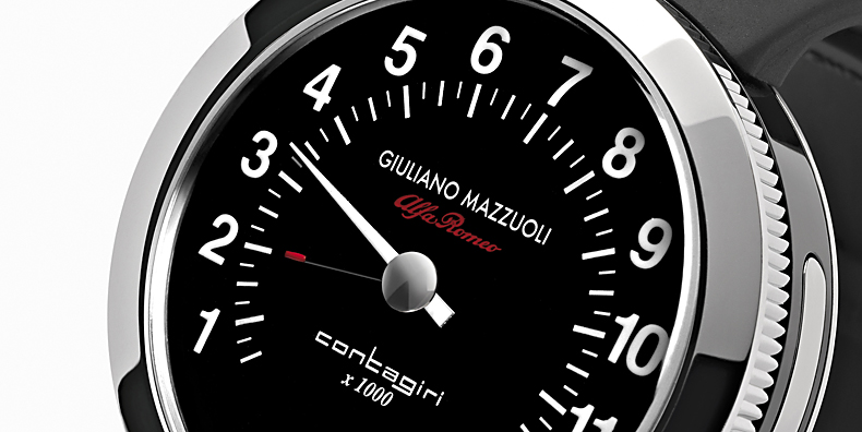 ジュリアーノ・マッツォーリ(GIULIANO MAZZUOLI)