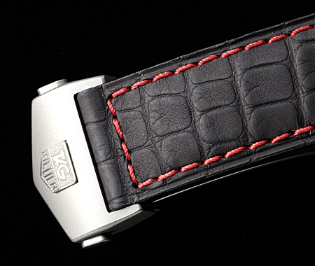^OEzC[ (TAG HEUER)