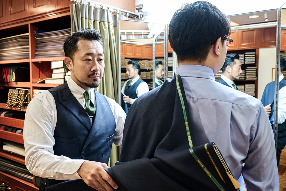 髙橋洋服店のスーツはすべてビスポーク
