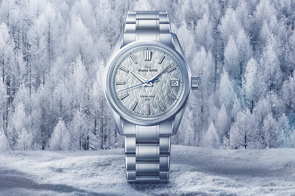 Watches and Wonders Geneva 2025で発表された新作、「キャリバー9RB2」を採用したブライトチタンのケース＆ブレスレットの「SLGB003」