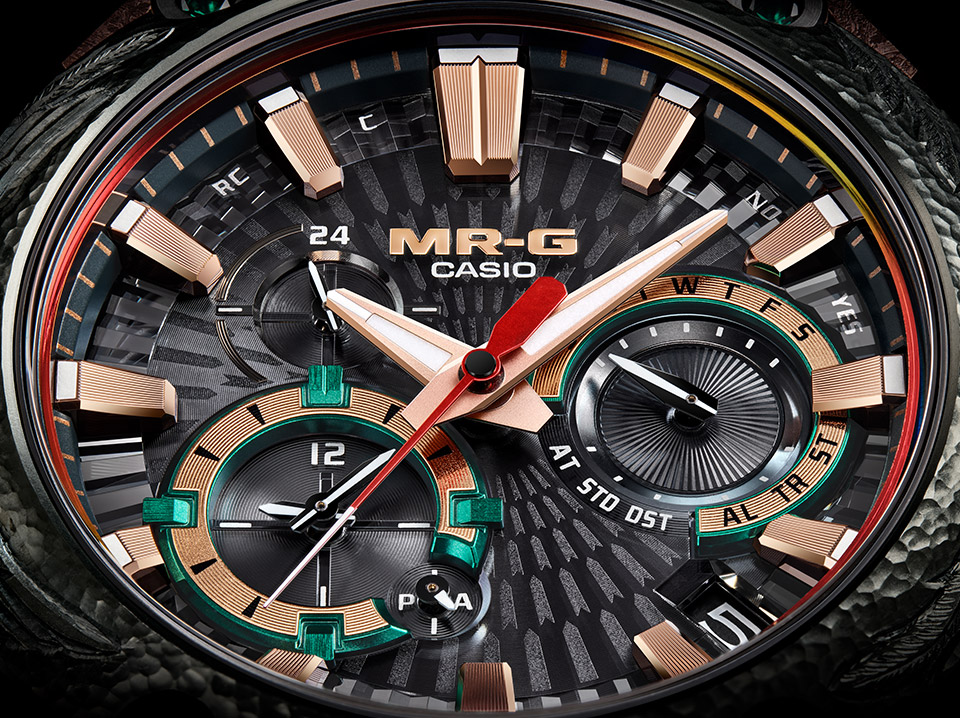 「絢爛」鳳凰をイメージした5つの色表現