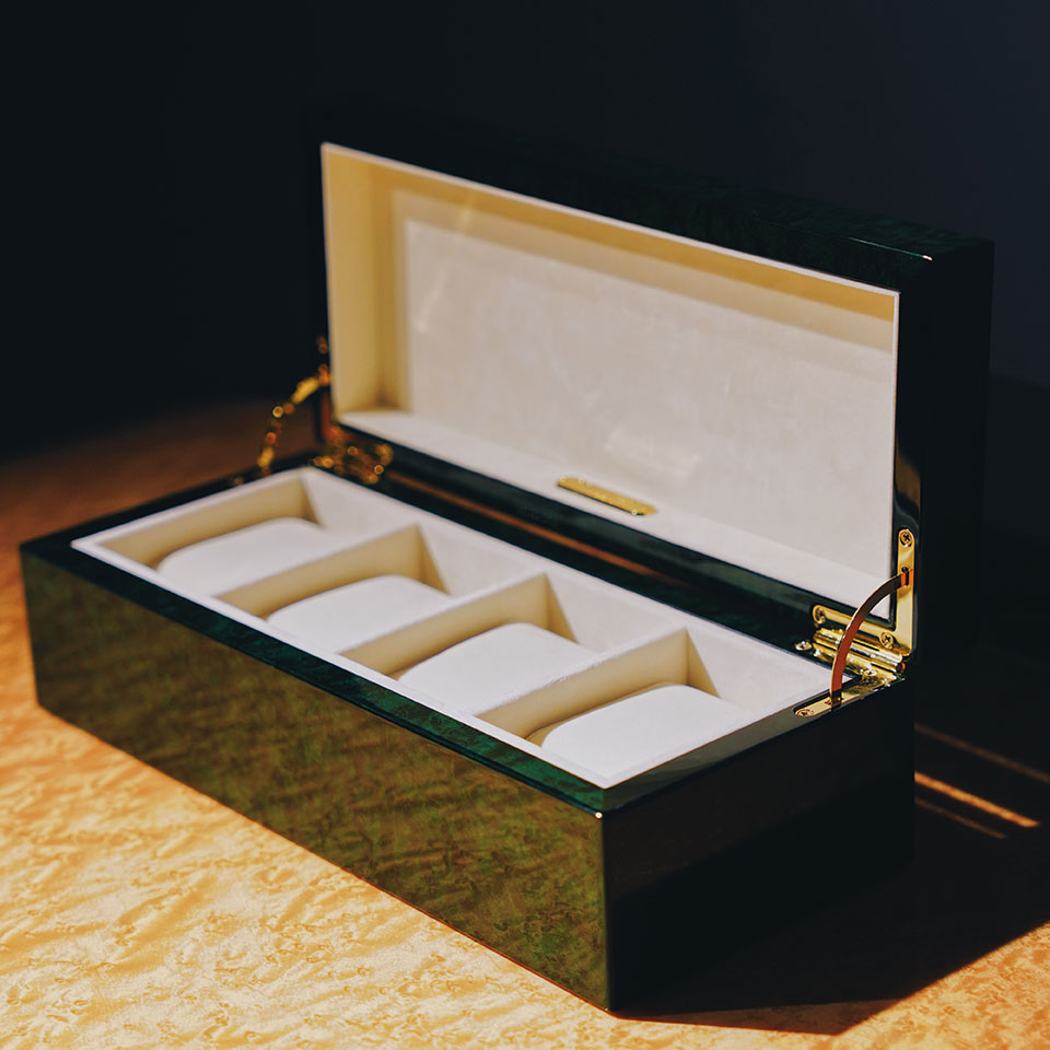 クリスタル 時計ケース マラカイト