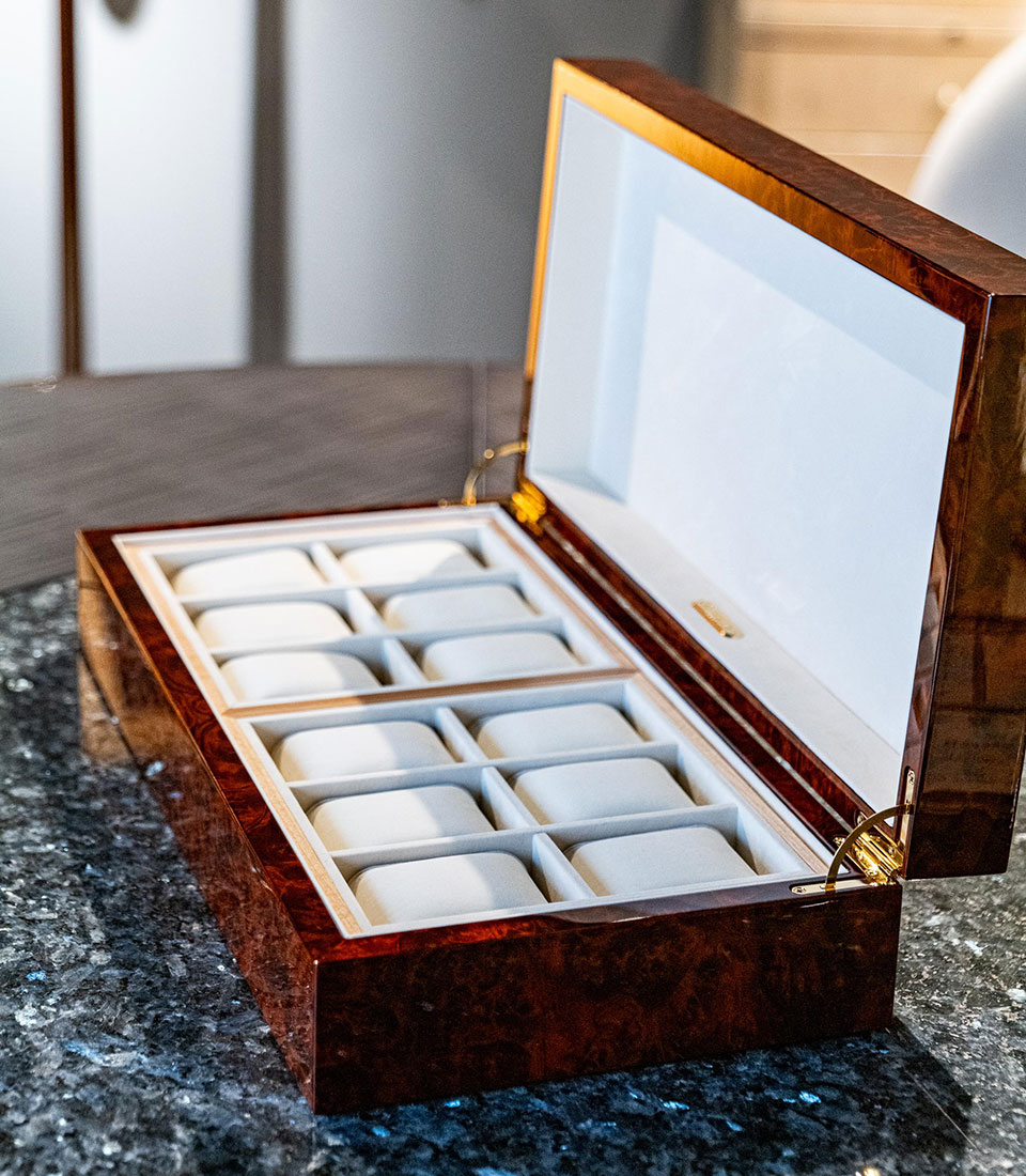 クリスタル 時計ケース No.8