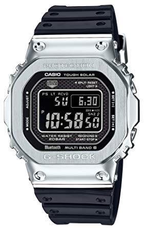 型番：GMW-B5000-1JF<br />
ケース径：43.2ｍｍ<br />
防水機能：20気圧<br />
ブルートゥース搭載ソーラー電波<br />
<br />
<br />
価格：72,600円（税込）<br />
<br />
<br />
スタッフの一言：<br />
<br />
メタルの重厚感とラバーの軽やかさを体感できるモデル<br />
<br />
ブラックの文字盤にホワイトの数字は意外にも時間が見やすくなっています<br />
<br />
ワンランク上の5000シリーズを着用したい方におススメしたい1本<br />
<br />
<br />
お問い合わせやご予約などは、こちらをクリックしてください↓<br />
https://kobayashi-tokeiten.com/inquiryform/<br />
「グレッシブを見た」と型番などの記載もお願いします<br />
グレッシブ担当までご連絡いただけると、よりスムーズな対応をさせていただきます<br />
