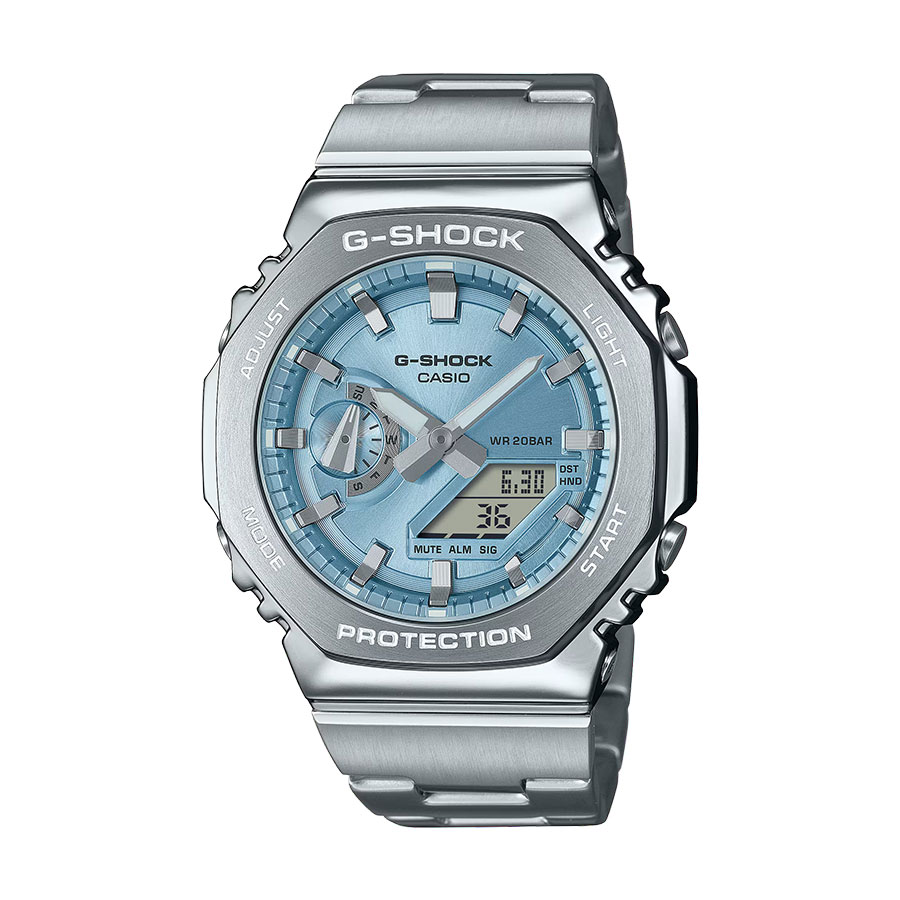 型番:GM-2110D-2AJF<br />
ケース径:44.4mm<br />
防水機能:20気圧<br />
クォーツ<br />
<br />
<br />
価格:60,500円(税込)<br />
<br />
<br />
スタッフの一言:<br />
<br />
人気の高い2100シリーズから登場したクォーツタイプのフルメタルモデル<br />
<br />
ソーラータイプに比べシンプルなブレスレットデザインはスッキリとした印象があります<br />
<br />
明るめなライトブルーの文字盤はファッションアイテムとしてのオシャレ感を持っています<br />
<br />
<br />
お問い合わせやご予約などは、こちらをクリックしてください↓<br />
https://kobayashi-tokeiten.com/inquiryform/<br />
「グレッシブを見た」と型番などの記載もお願いします<br />
グレッシブ担当までご連絡いただけると、よりスムーズな対応をさせていただきます