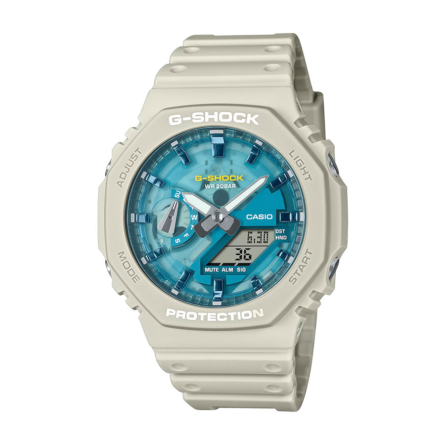 型番:GA-2100AS-5AJF<br />
ケース径:45.4mm<br />
防水機能:20気圧<br />
クォーツ<br />
<br />
<br />
価格:19,800円(税込)<br />
<br />
<br />
スタッフの一言:<br />
<br />
真夏の太陽が照りつける魅惑のオアシスをイメージしたモデル<br />
<br />
光る水面のようなブルーの文字盤は美しく、カジュアルな印象の強い時計となっています<br />
<br />
ストリートファッションが好きな方におススメしたい1本です<br />
<br />
<br />
お問い合わせやご予約などは、こちらをクリックしてください↓<br />
https://kobayashi-tokeiten.com/inquiryform/<br />
「グレッシブを見た」と型番などの記載もお願いします<br />
グレッシブ担当までご連絡いただけると、よりスムーズな対応をさせていただきます