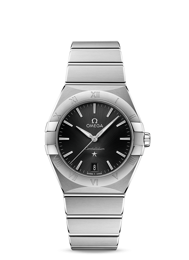 型番:131.10.36.60.01.001<br />
ケース径:36mm<br />
防水機能:3気圧<br />
ムーブメント:クォーツ<br />
<br />
<br />
価格:462,000円(税込)<br />
<br />
<br />
スタッフの一言:<br />
<br />
ドレッシーでありながらカジュアルさもあり、スーツ姿にもよく似合う、4つ爪が印象的なコンステレーションです。<br />
<br />
お問い合わせやご予約などは、こちらから↓<br />
https://kobayashi-tokeiten.com/inquiryform/<br />
「グレッシブを見た」と型番などのご記載もお願いします<br />