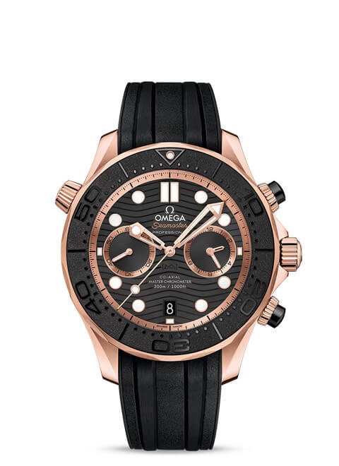 型番:210.62.44.51.01.001<br />
ケース径:44mm<br />
防水機能:300m<br />
ムーブメント:自動巻き<br />
<br />
<br />
価格:5,280,000円(税込)<br />
<br />
<br />
スタッフの一言:<br />
<br />
1993年に登場して以来進化を続けながら伝説的な支持を誇るダイバーズ クロノグラフ モデル<br />
<br />
18金のケースを使用した、スポーティーなダイバー モデルでありながら、豪華さにあふれてます<br />
<br />
重厚さのあるゴールドモデルが気になる方におススメしたい1本です<br />
<br />
<br />
お問い合わせやご予約などは、こちらをクリックしてください↓<br />
https://kobayashi-tokeiten.com/inquiryform/<br />
「グレッシブを見た」と型番などの記載もお願いします<br />
グレッシブ担当までご連絡いただけると、よりスムーズな対応をさせていただきます<br />