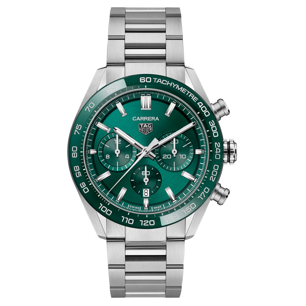 型番:CBN2A1N.BA0643<br />
ケース径:44mm<br />
防水機能:100m<br />
ムーブメント:自動巻き<br />
<br />
<br />
価格:935,000円(税込)<br />
<br />
<br />
スタッフの一言:<br />
<br />
スポーティーさを全面に押し出した、パワーリザーブ80時間の自社ムーブ搭載モデル<br />
<br />
トレンドカラーのグリーンがカッコよさを引き立ててくれます<br />
<br />
グリーンの持つナチュラルなオシャレ感とカッコよさを求める方におススメな1本です<br />
<br />
<br />
お問い合わせやご予約などは、こちらから↓<br />
https://kobayashi-tokeiten.com/inquiryform/<br />
「グレッシブを見た」と型番などの記載もお願いします<br />
グレッシブ担当までご連絡いただけると、よりスムーズな対応をさせていただきます