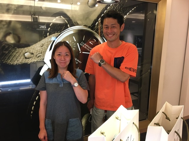 ご夫婦でPANERAIをご使用いただき誠に有難うございます。PANERAIが自由で、とても楽しいタイムピースである証明を共に楽しませてください。<br />
<br />
クリーニングも必ずお立ち寄りください。<br />
<br />
COMMONTIME 佐竹真
