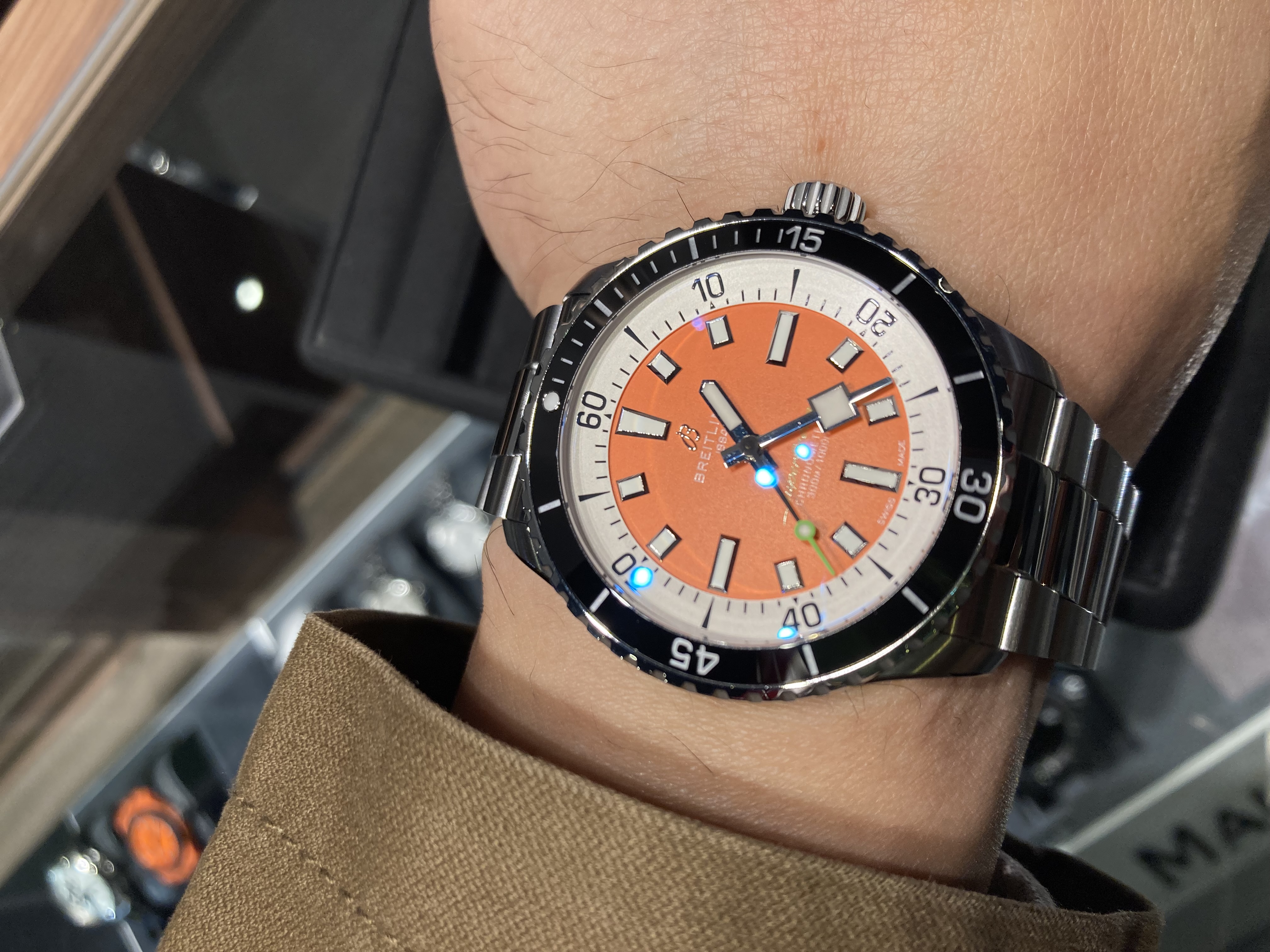 ブライトリング【世界限定1000本】SUPEROCEAN AUTOMATIC 42 をご納品させて頂きました！