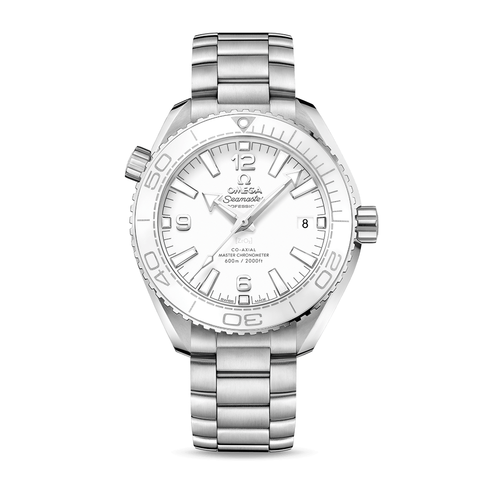 34.シーマスター ダイバー300m コーアクシャル マスター クロノメーター 39.5mm<br />
<br />
価格: ¥1,089,000<br />
品番:215.30.40.20.04.001<br />
ケース: ステンレススティール & ステンレススティール<br />
ケース直径: 39.5mm<br />
防水: 30 気圧 (300 メートル / 1000 フィート)<br />
キャリバー: オメガ8800<br />
コーアクシャル エスケープメント搭載の自動巻きムーブメント。METAS認定のマスター クロノメーター。15,000ガウス以上の耐磁性能。シリコン“Si14”製のフリースプラングテンプ、両方向巻き上げ式ローター。アラベスク調ジュネーブウェーブが美しいロジウムプレート加工が施されたローターとブリッジ。<br />
ダイアルの色: ホワイト<br />
クリスタル: 両面に無反射加工を施したドーム型強化無反射サファイアガラス<br />
素材: ステンレススティール<br />
クラスプの種類: コンフォートセッティング付きフォールディングクラスプ<br />
機能: ねじ込み式リュウズ・クロノメーター・シースルーケースバック・ヘリウムエスケープバルブ・マスター クロノメーター認定・日付表示・超高耐磁性能ムーブメント・逆回転防止ベゼル<br />
<br />
「シーマスター プラネットオーシャン マスター クロノメーター」/オメガと海との深い関係性を念頭に、2005年「プラネットオーシャン」コレクションを発表しました。スタイリッシュな「オメガ シーマスター プラネットオーシャン マスター クロノメーター」は、オメガが築き上げてきたダイバーズウォッチのDNAを正当に引き継いだコレクションです。<br />
傷の付きにくいサファイア クリスタルガラスを採用。ダイアルはホワイトセラミック製で、アラビア数字表示と3時位置に日付窓を備えています。39.5 mmのステンレススティール製ケースには、オメガ リキッドメタル®製ダイビングスケールを備えたホワイトセラミック製逆回転防止ベゼルが付属しています。<br />
波模様をあしらったねじ込み式ケースバック、特許取得済みの伸縮可能なフォールディング・クラスプが付いたステンレススティール製ブレスレットも特徴です。<br />
60気圧 (600m/2000フィート) の防水性とヘリウムエスケープバルブ付属。タイムピースの心臓部にはオメガ マスター クロノメーター キャリバー8800が搭載されており、シースルーケースバックから眺めることができます。この時計は、スイス連邦計量・認定局(Swiss Federal Institute of Metrology:METAS)が設定する8つの厳格な検査に合格し、マスター クロノメーターの認定を受けています。<br />
<br />
<br />
名古屋栄三越にはオメガ(OMEGA)の在庫を多数ご用意いたしております。オメガ(OMEGA)なら名古屋栄三越6階時計までお申し付けください。<br />
<br />
名古屋栄三越についてのお問合せは・・・<br />
<br />
〒460-8669 愛知県名古屋市中区栄3-5-1<br />
TEL:052-252-3743 (6階 ウォッチ&ジュエリー)<br />
定休日:不定休<br />
営業時間:10:00~19:00<br />