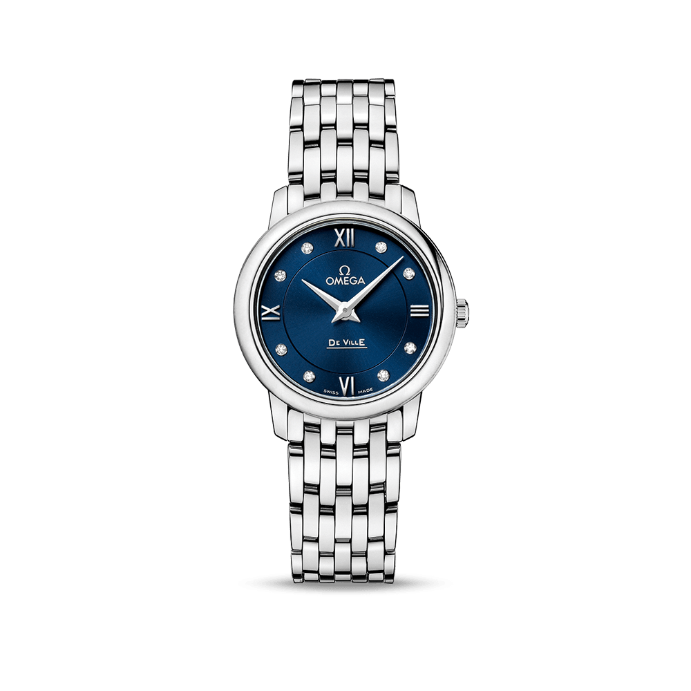 68.デヴィル プレステージ クオーツ27.4 mm<br />
<br />
価格:¥429,000<br />
品番:424.10.27.60.53.001<br />
ケース: ステンレススティール<br />
ケース直径: 27.4 mm<br />
防水: 3 気圧 (30 メートル / 100 フィート)<br />
<br />
キャリバー: オメガ 1376<br />
ロジウムめっき仕上げのクォーツ・プレシジョン・ムーブメント。<br />
電池寿命:48ヵ月<br />
ダイアルの色: ブルー/8Pダイヤ<br />
クリスタル: ドーム型強化サファイアガラス<br />
素材: ステンレススティール<br />
クラスプの種類: スライディンググクラスプ<br />
<br />
「デ・ヴィル プレステージ」/オメガ「デ・ヴィル プレステージ」コレクションは、そのクラシカルでエレガントなデザインが、多くのオメガ愛好家を惹きつけています。豪華な仕上げとタイムレスなデザインを備えたシンプルなスタイルが特徴です。<br />
2つのゾーンに分かれたブラックのダイアルには、3時、6時、9時、12時位置にローマ数字のアワーインデックスが付属しており、傷の付きにくいサファイア・クリスタル ガラスで保護されています。<br />
ベゼルは、ステンレススティール製ブレスレットが付いた、直径27.4mmのステンレススティール製ケースに取り付けられています。高性能クォーツムーブメント、キャリバー1376搭載。<br />
<br />
名古屋栄三越にはオメガ(OMEGA)の在庫を多数ご用意いたしております。オメガ(OMEGA)なら名古屋栄三越6階時計までお申し付けください。<br />
<br />
名古屋栄三越についてのお問合せは・・・<br />
<br />
〒460-8669 愛知県名古屋市中区栄3-5-1<br />
TEL:052-252-3743 (6階 ウォッチ&ジュエリー)<br />
定休日:不定休<br />
営業時間:10:00~19:00