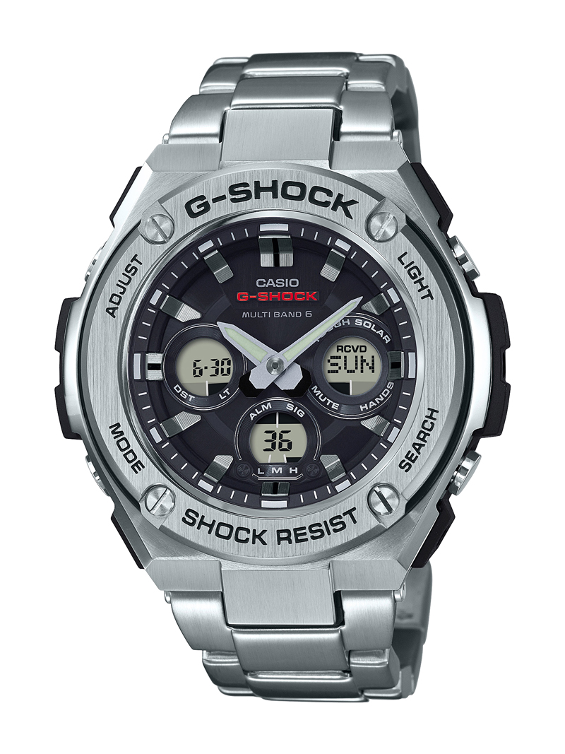 タフネスを追求し進化を続けるG-SHOCKから、ダウンサイジングを実現し、デザインバリエーションの幅を広げた「G-STEEL(Gスチール)」のNewモデルが登場。 <br />
<br />
従来のレイヤーガード構造・機能はそのままに、ケース全体で約90%にダウンサイジング※を実現。モジュールの大幅な小型化によりケースのサイズダウンや薄型化を可能にし、ミドルサイズに仕上げました。細部の仕上げにもこだわり、衝撃に耐える樹脂製のインデックスは、表面に施した蒸着膜をレーザーで削り、タフネスと美しさを両立したフェイスデザインを実現。<br />
ステンレス素材をベゼル、バンドに用いたGST-W310Dは、メタルの硬質感を打ち出したスタンダードなデザインに仕上げました。<br />
世界6局の標準電波に対応するマルチバンド6をはじめ、液晶部の視認性を確保する針退避機能、暗所での時刻確認に優れたフルオートダブルLEDライトなどの実用性も備えています。<br />
メタルパーツと樹脂パーツの融合により、タフネスデザインのバリエーションを広げたG-STEELに、ミドルサイズに仕上げたNewモデルの登場です。<br />
• 世界6局(日本2局、中国、アメリカ、イギリス、ドイツ)の標準電波を受信し、時刻を自動修正するマルチバンド6<br />
• タフソーラー<br />
• 針退避機能<br />
• 文字板と液晶部を照らすスーパーイルミネーター(ダブル)<br />
※投影面積比で比較<br />