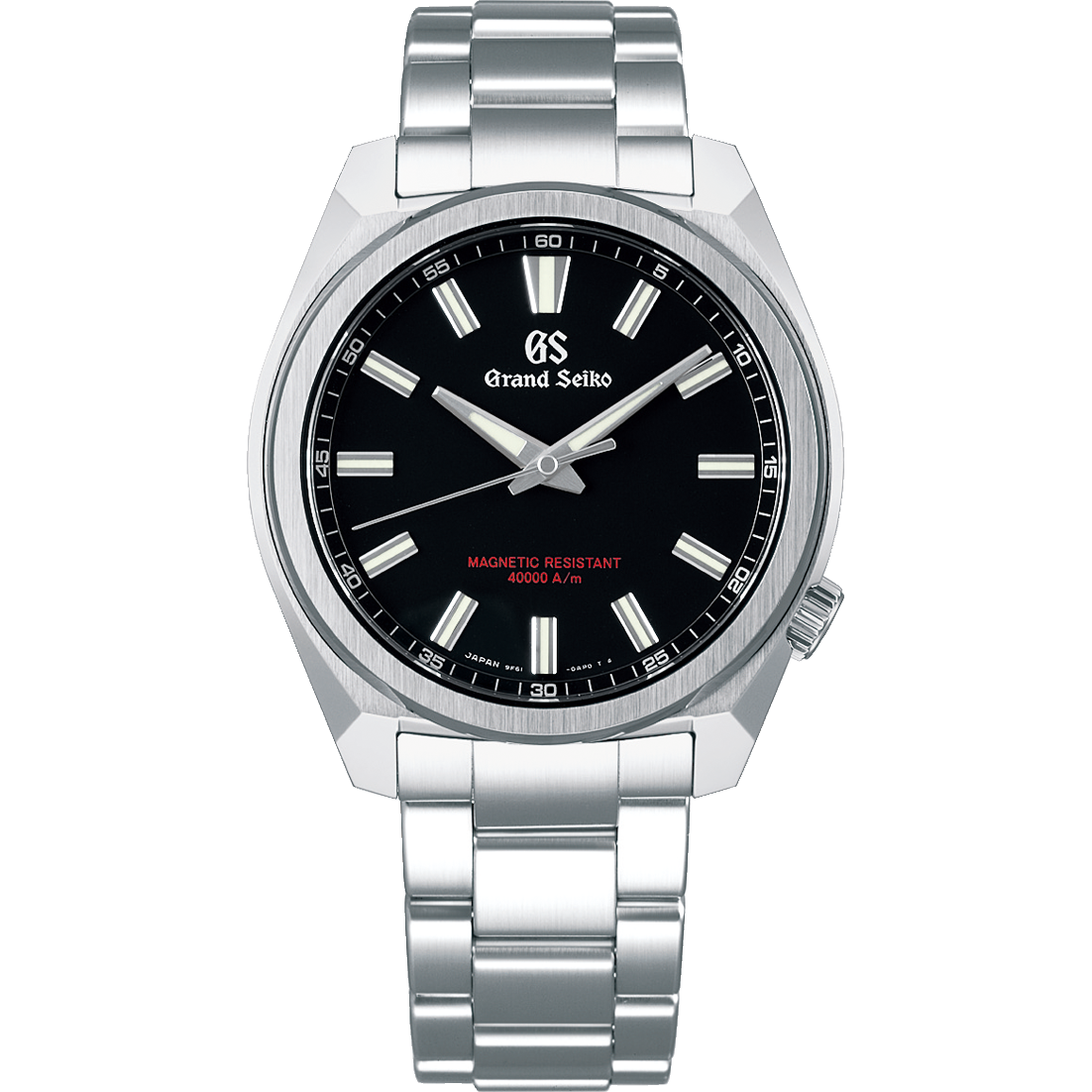製品名 :SBGX343<br />
価格 :407,000円(税込)<br />
中留 :ワンプッシュ三つ折れ方式<br />
防水 :20気圧防水<br />
耐磁 :あり<br />
外装 :ステンレス<br />
ガラス材質 :サファイア<br />
コーティング :内面無反射コーティング<br />
ルミブライト :あり(針・インデックス)<br />
ケースサイズ :横 40mm × 厚さ 11.7mm<br />
駆動方式 :電池式クオーツ<br />
精度 :年差±10秒<br />
<br />
軽快さと荒々しさを併せ持つ強化耐磁クオーツモデル<br />
切り立ったベゼルや荒々しい縦の筋目、軽快なスタイルでありながらタフさを主張するフォルムが特徴的な強化耐磁モデルです。<br />
ユーザーの行動範囲が広がる、20気圧防水機能や40,000A/mを誇る高い耐磁性能だけでなく、ねじロック式りゅうずを採用することで高い気密性、防水性を保ち、タフな使用に耐え得る耐久力も兼ね備えています。<br />
堅守な造形を保ちつつ、ケースサイズを薄く小振りに保つことで装着感が向上しました。<br />
インデックスに塗布されたルミブライトには、グランドセイコーとして初めて緑と青の2色を採用。軽やかさを感じさせるオレンジ色の差し色が印象的なマット仕上げのホワイトダイヤルとの組み合わせによって昼夜を問わず高い視認性を誇ります。<br />
時計の心臓部であるムーブメントには、薄く高精度なキャリバー9F61を搭載し、過酷な環境下でも信頼ある時を刻み続けます。<br />
<br />
≪グランドセイコーフェア開催!≫<br />
【価格・在庫等】是非一度ご確認ください。<br />
〈TEL 023-624-3107〉年中無休 10時~20:00〉