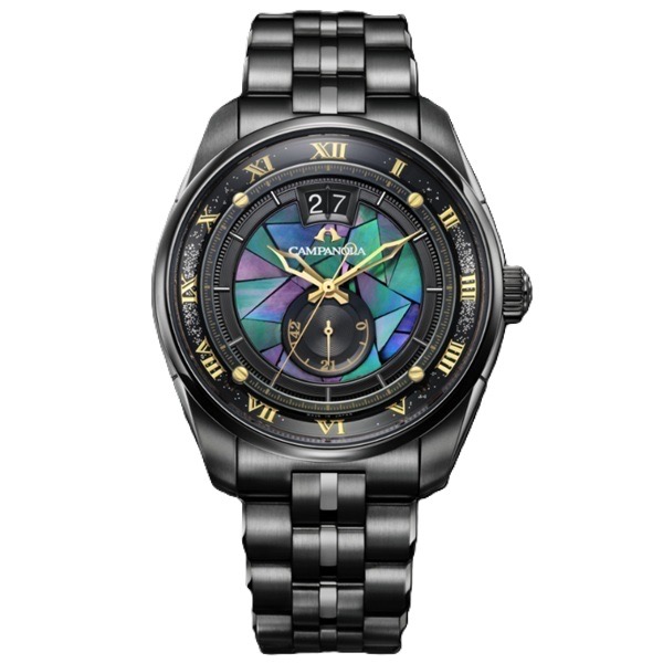 煌めく螺鈿細工の光が織りなす、漆黒の宙とのハーモニー<br />
<br />
螺鈿の光が、漆黒の盤面を、まるで星空のように瞬く。<br />
まるで高質なアートのような最高難度の螺鈿細工<br />
<br />
動力：機械式(自動巻き＋手巻き)<br />
<br />
精度：−5～＋10秒／日(静的状態での平均日差)※<br />
<br />
持続時間：約42時間(最大巻上時)<br />
<br />
ケースサイズ：横 42.0mm<br />
<br />
ケース素材：ステンレス<br />
<br />
ケース表面処理：デュラテクトDLC(ブラック色)<br />
<br />
バンド：ステンレス / 三ツ折れプッシュタイプ<br />
<br />
ガラス：デュアル球面サファイアガラス (クラリティ・コーティング)<br />
<br />
防水性能：日常生活用防水<br />
<br />
漆塗り文字板(電気鋳造＋漆塗り＋螺鈿)<br />
裏ぶたリミテッドエディションナンバー入<br />
<br />
