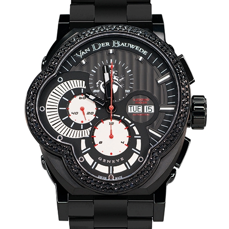 レジェンドライダー<br />
ケース径:縦60mm×横47mm<br />
ケース素材:ブラックPVD加工を施したステレンレススチール<br />
防水性:5気圧<br />
ストラップ:ブラックPVD加工を施したステレンレススチール<br />
ムーブメント:自動巻クロノグラフ VDB cal.35<br />
仕様:30分計、12時間計、スモールセコンド、日付・曜日表示、ベゼルにブラック・サファイアをセット<br />
<br />
<br />
<br />
男性に向けたパワフルな自動巻きクロノグラフのコレクション。<br />
1940年代半ばに創立されたアメリカのバイカーチームからの依頼で作られた。<br />
ユニークなケースのフォルムや文字盤デザインは、ハーレーダビッドソンのガソリンタンクやメーターから着想を得たものだという。<br />
<br />
この時計を通してヴァン・デル・ボーヴェデはアメリカで最も人気が高いR&BシンガーUSHER(アッシャー)が創立した“New Look Foundationk”(ニュー・ルック・ファウンデーション)の活動にも協賛している。<br />
<br />
<br />
<br />
<br />
<br />
*在庫状況や価格など、商品に関するお問い合わせはコチラまで。<br />
<br />
Tel:052-228-6121<br />
Mail:info@gran-d-nagoya.com<br />
<br />