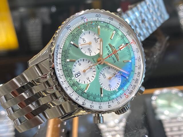 ブライトリング(BREITLING) AVENGER NIGHT MISSION 新作が登場