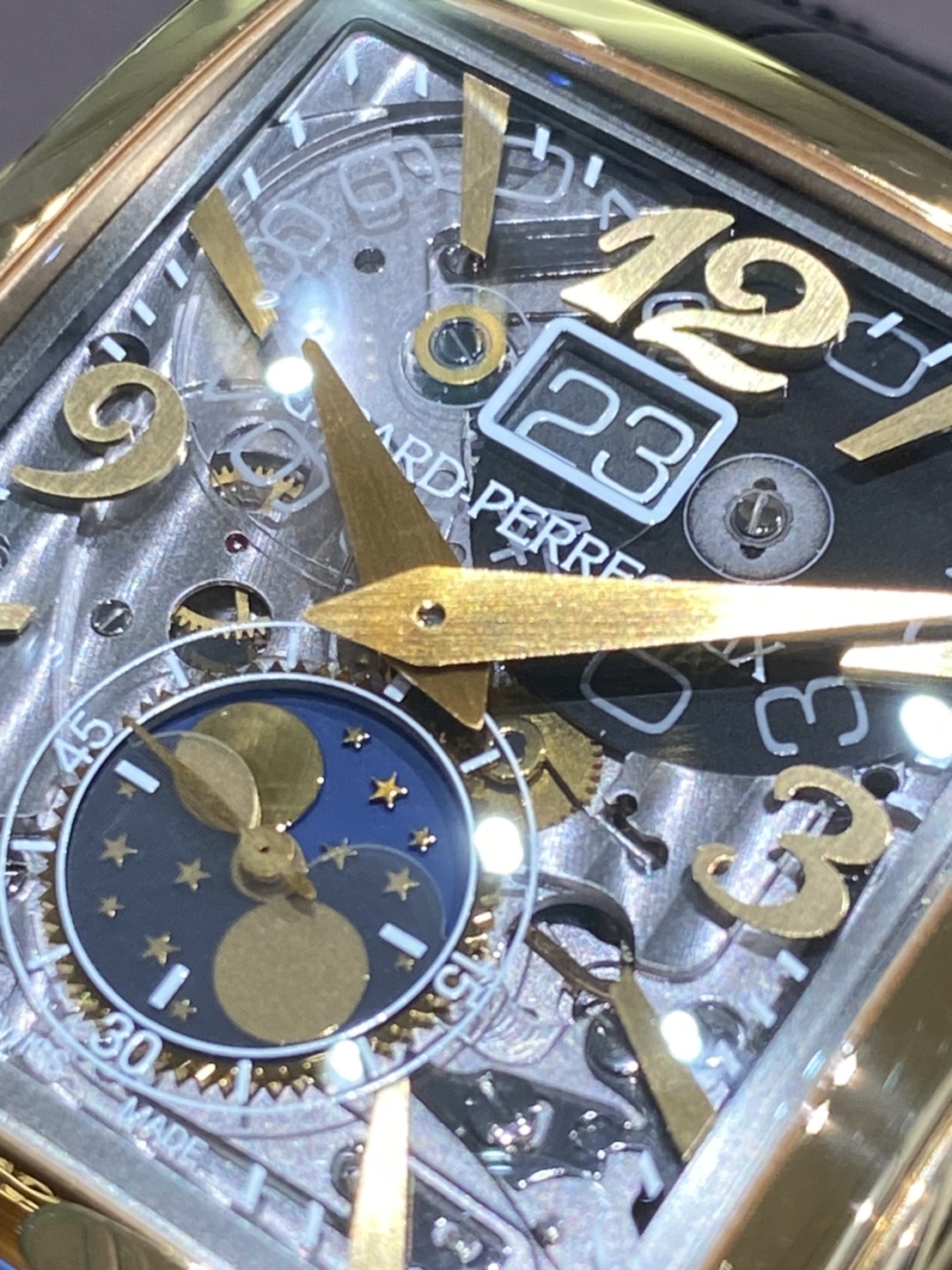 ジラール・ペルゴ(GIRARD-PERREGAUX) ヴィンテージ1945 XXL