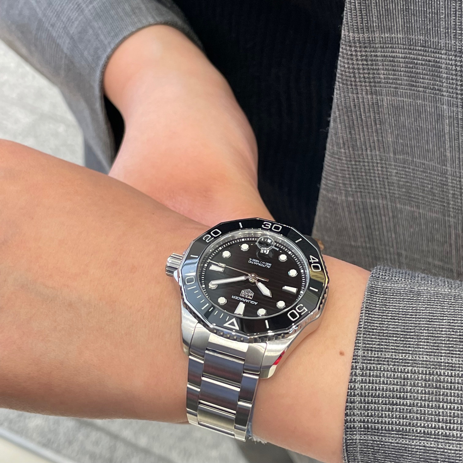 TAG Heuer アクアレーサー プロフェッショナル300 自動巻き