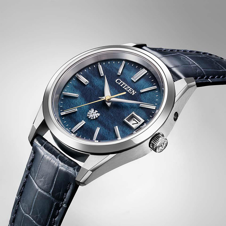 The CITIZEN Iconic Nature Collection AQ4100-22L