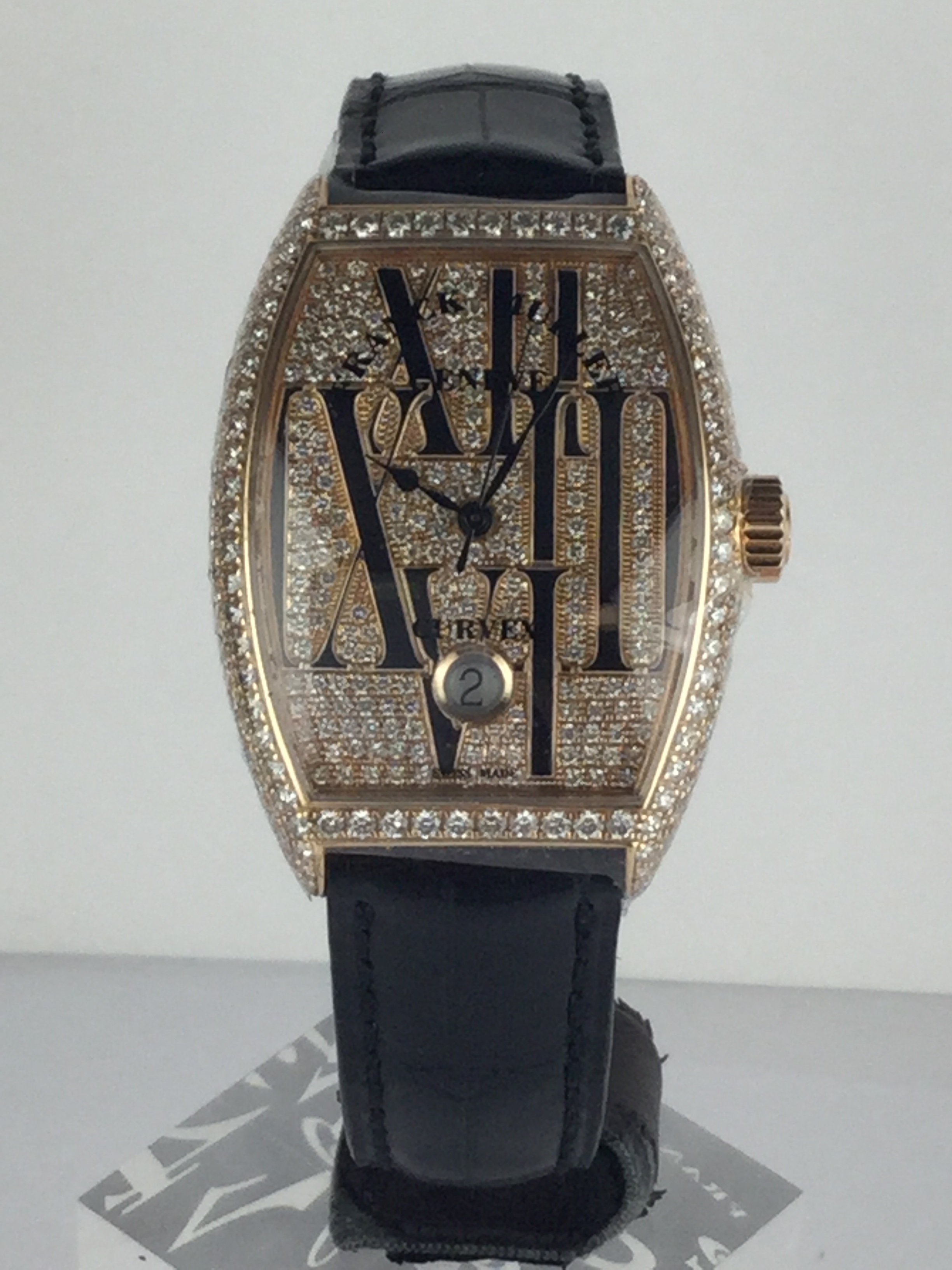 フランク ミュラー Franck Muller トノウ カーベックス アロンジェ ダイヤモンド ブランド腕時計の正規販売店紹介サイトgressive グレッシブ