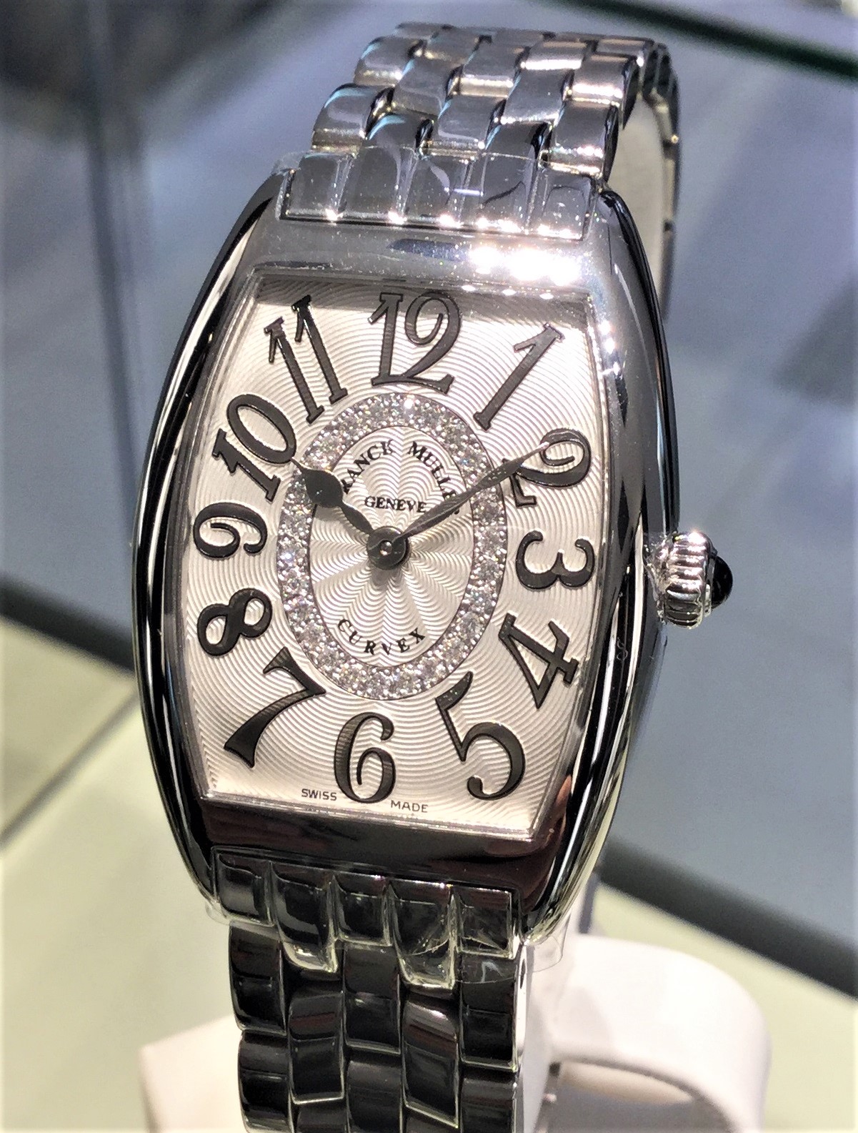 フランク ミュラー トノウ カーベックス 1752QZ RELCD1R OAC トノウ カーベックス[1752QZRELCD1R] Tonneau Curvex | フランク