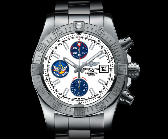 ブライトリング(BREITLING) アベンジャーⅡブルーインパルス