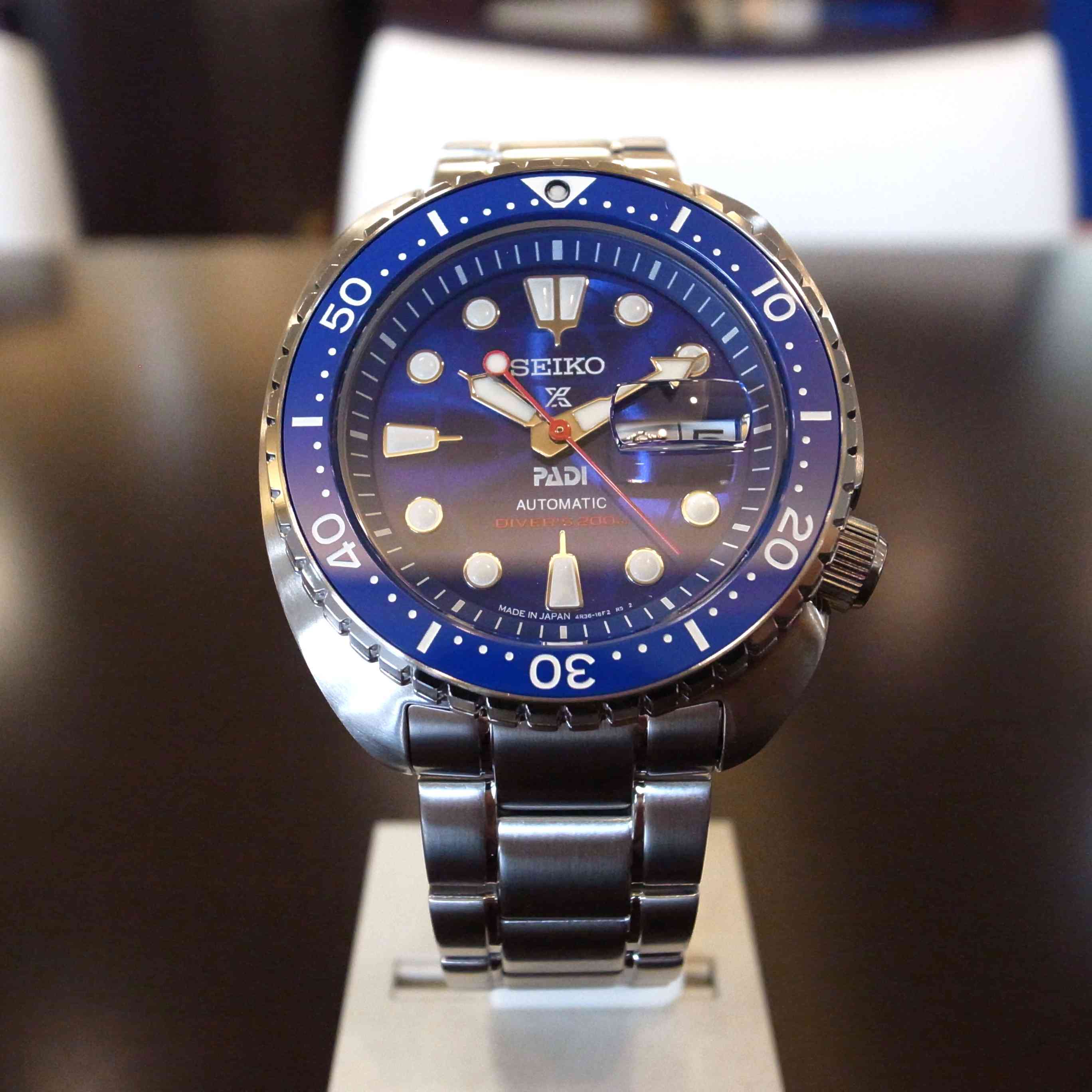 ダイバースキューバ ＰＡＤＩ６０周年記念限定モデル HBB002J