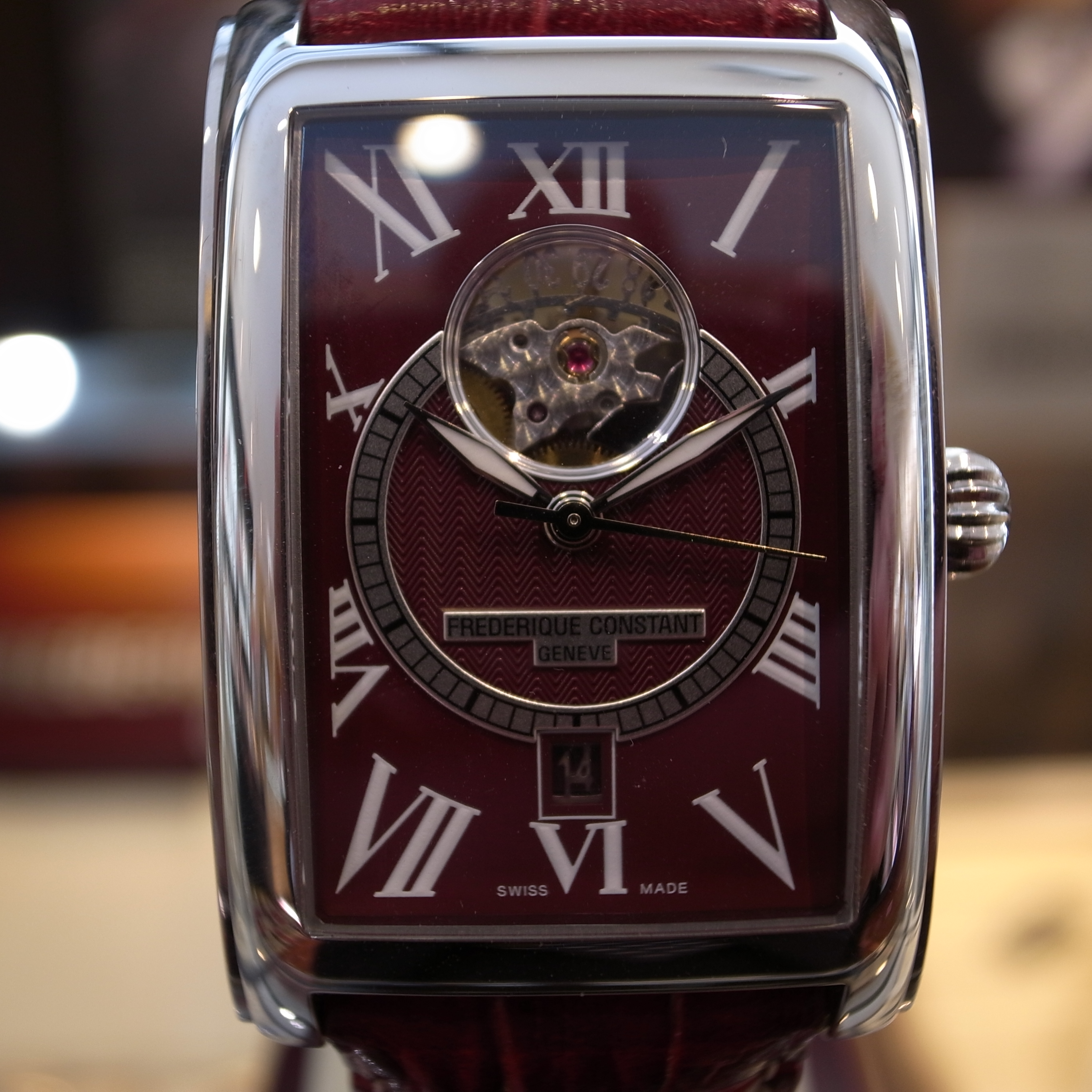 フレデリック・コンスタント(FREDERIQUE CONSTANT) クラシック カレ