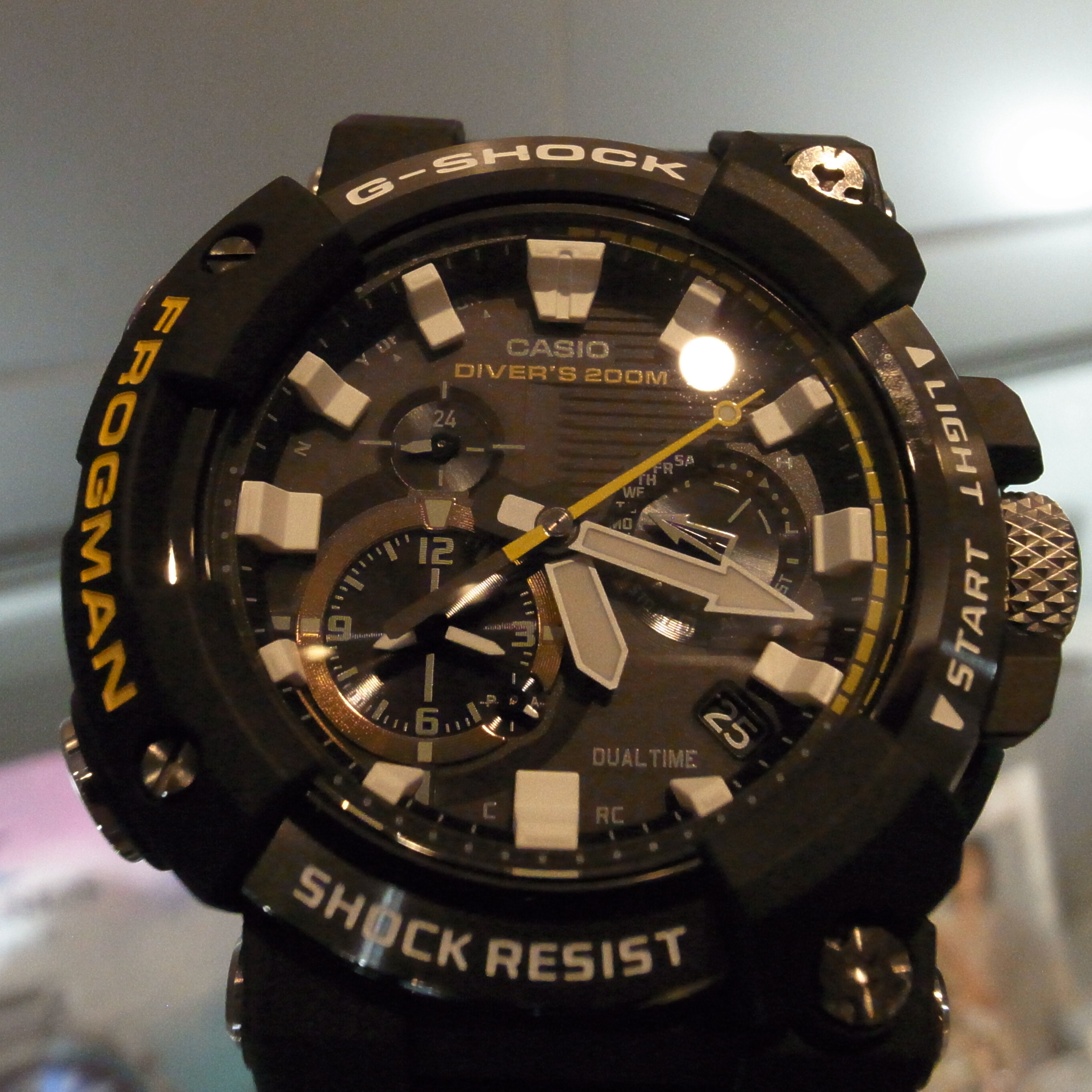 ジーショック G Shock フロッグマン ｇｗｆ ａ１０００ 三愛時計店 ブランド腕時計の正規販売店紹介サイトgressive グレッシブ