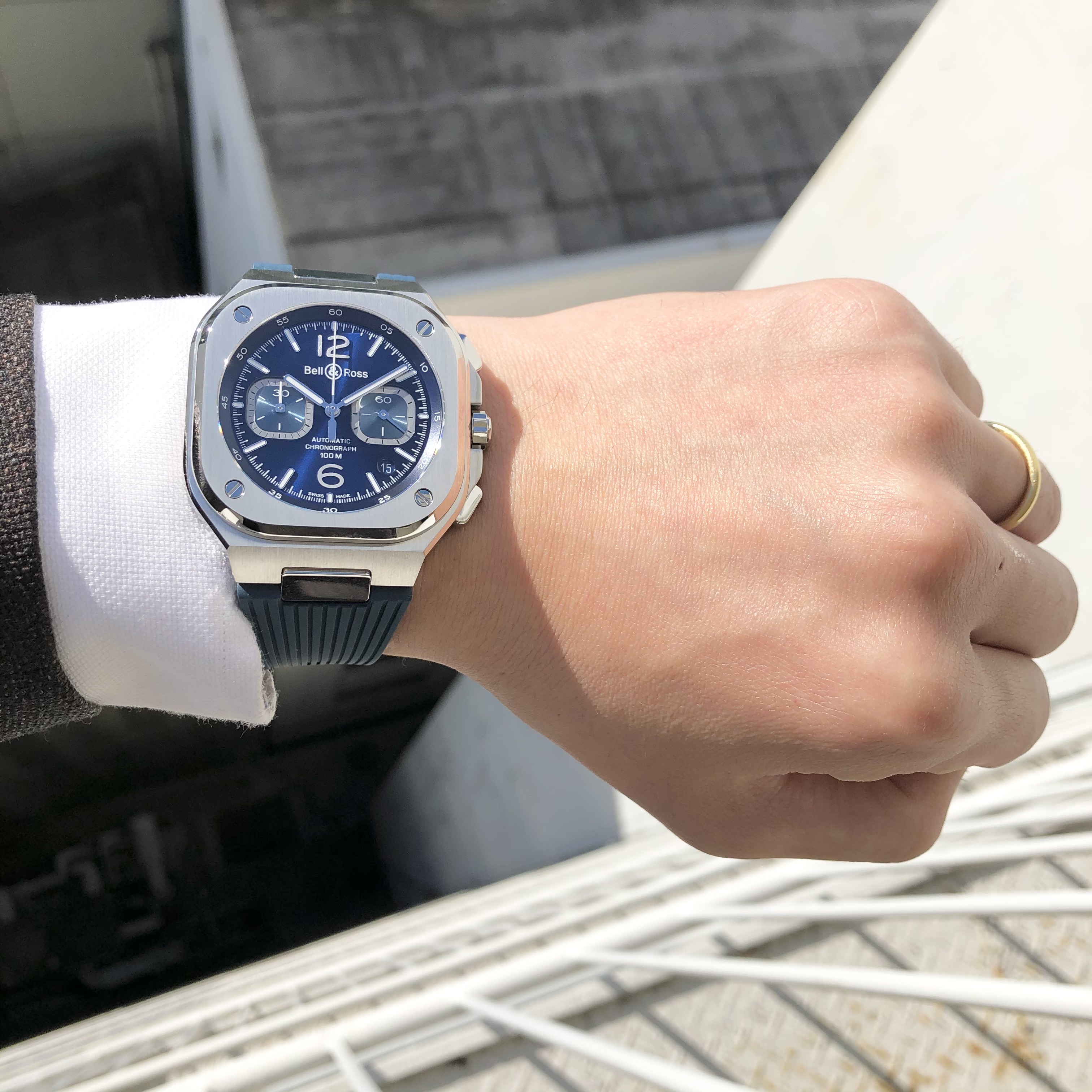 卓抜 ベルロス br05 ブルー ラバーベルト abamedyc.com