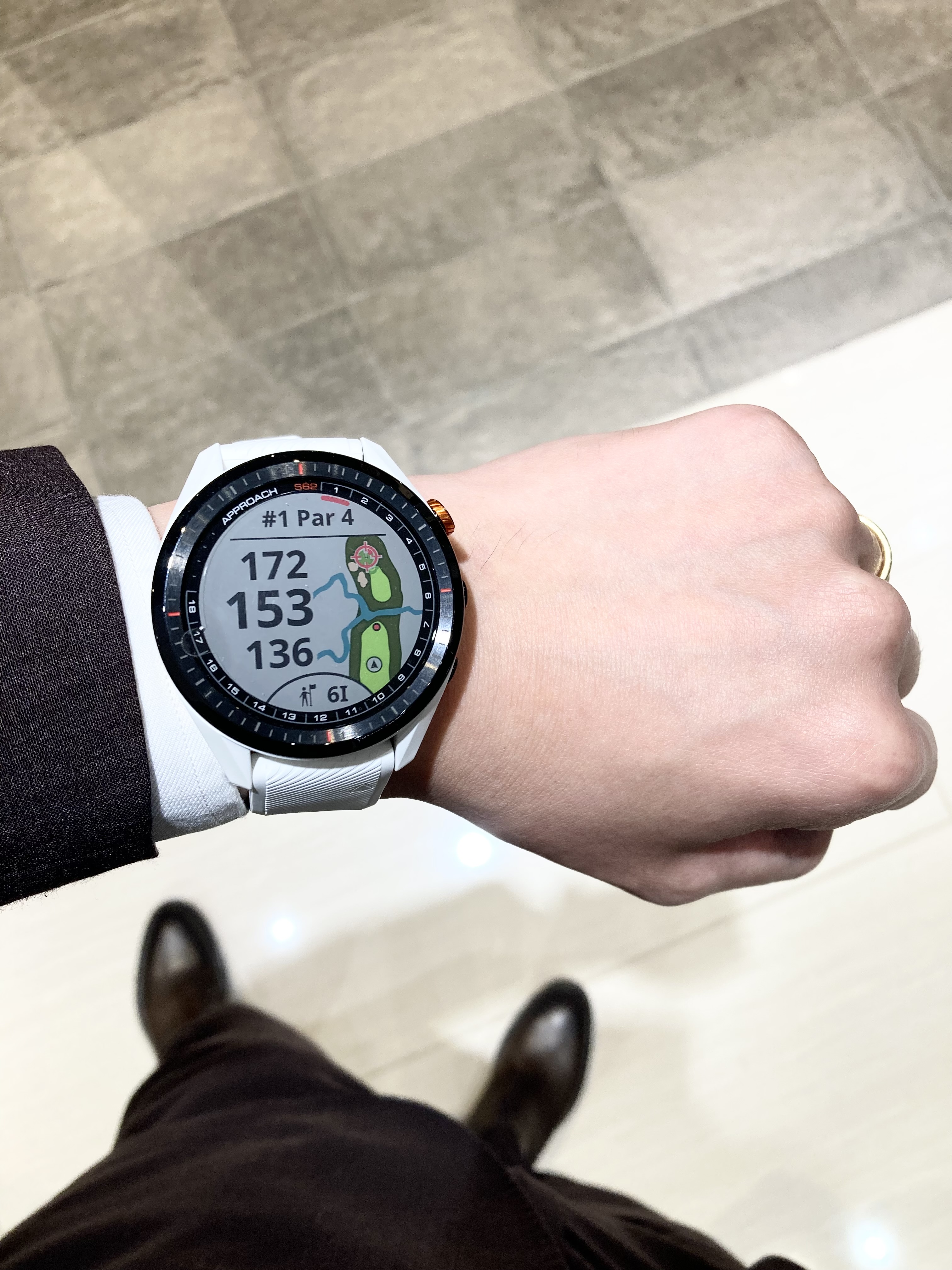 【新品・即納】ガーミン(GARMIN) Approach S62 White