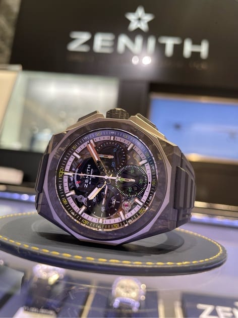 ゼニス(ZENITH) デファイエクストリームカーボン | A.M.I