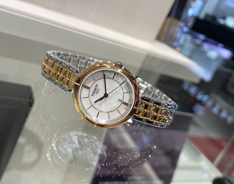 Tissot flamingo watch online