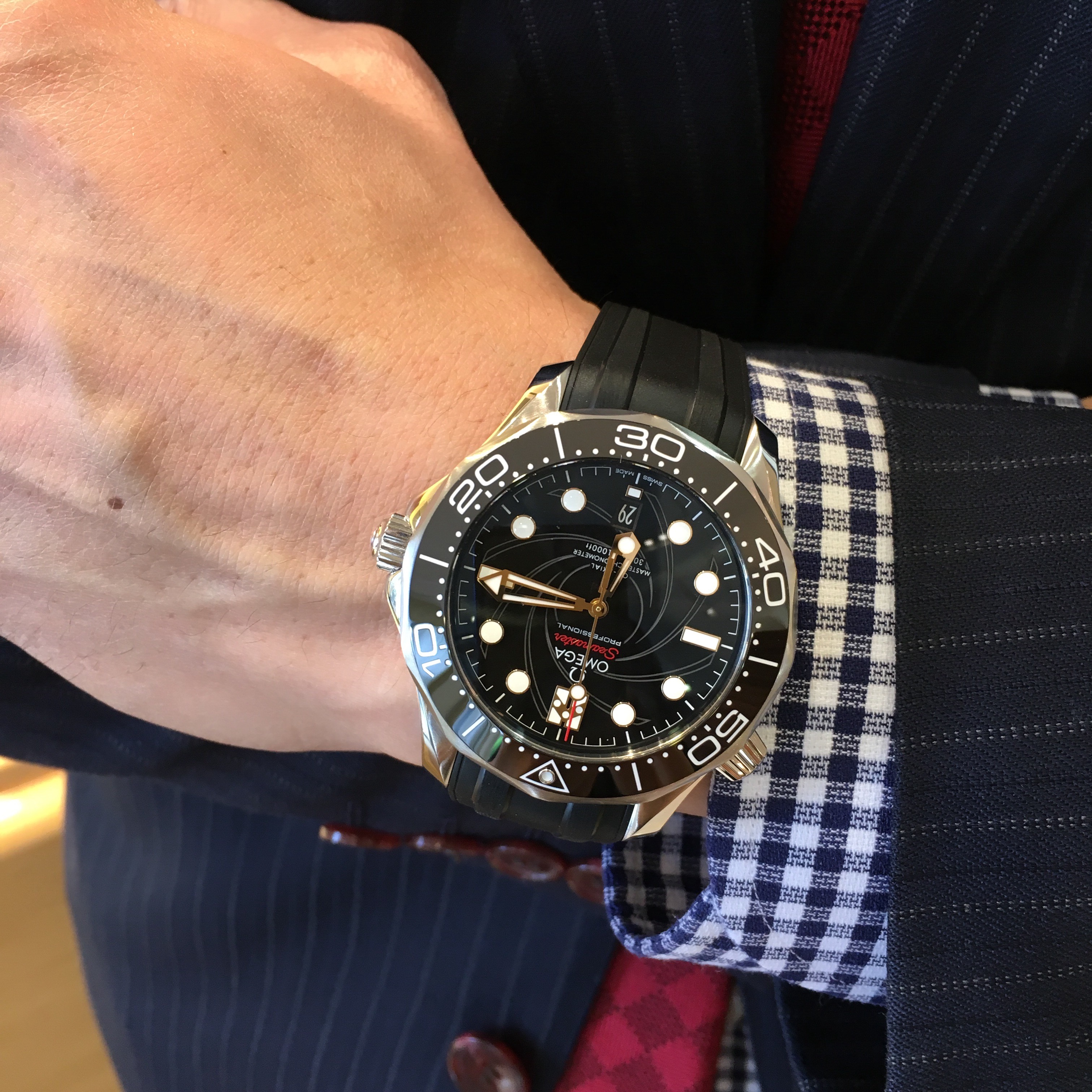 オメガ(OMEGA) シーマスターダイバー300 ジェームズボンド リミテッドエディション Seamaster Diver300 James Bond limited edition | 安心