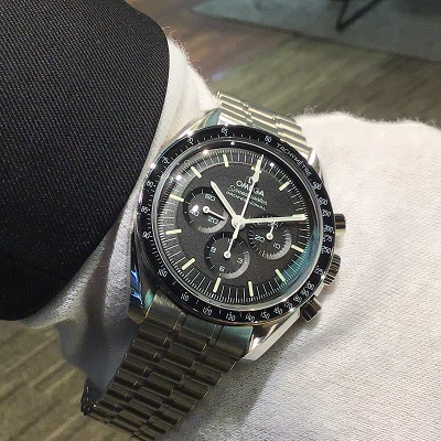 OMEGA　オメガ　スピードマスター ムーンウォッチ プロフェッショナル コーアクシャル クロノメーター クロノグラフ42ｍｍ　31030425001001