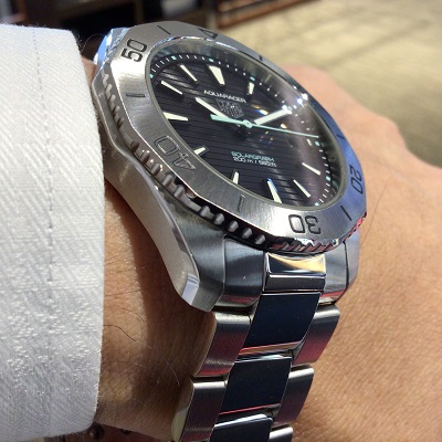 TAGHEUER　タグホイヤー　アクアレーサー プロフェッショナル200 ソーラーグラフ　WBP1114.BA0000