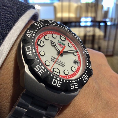 TAGHEUER　タグホイヤー　 フォーミュラ1 ソーラーグラフ　WBY1111.BA0042