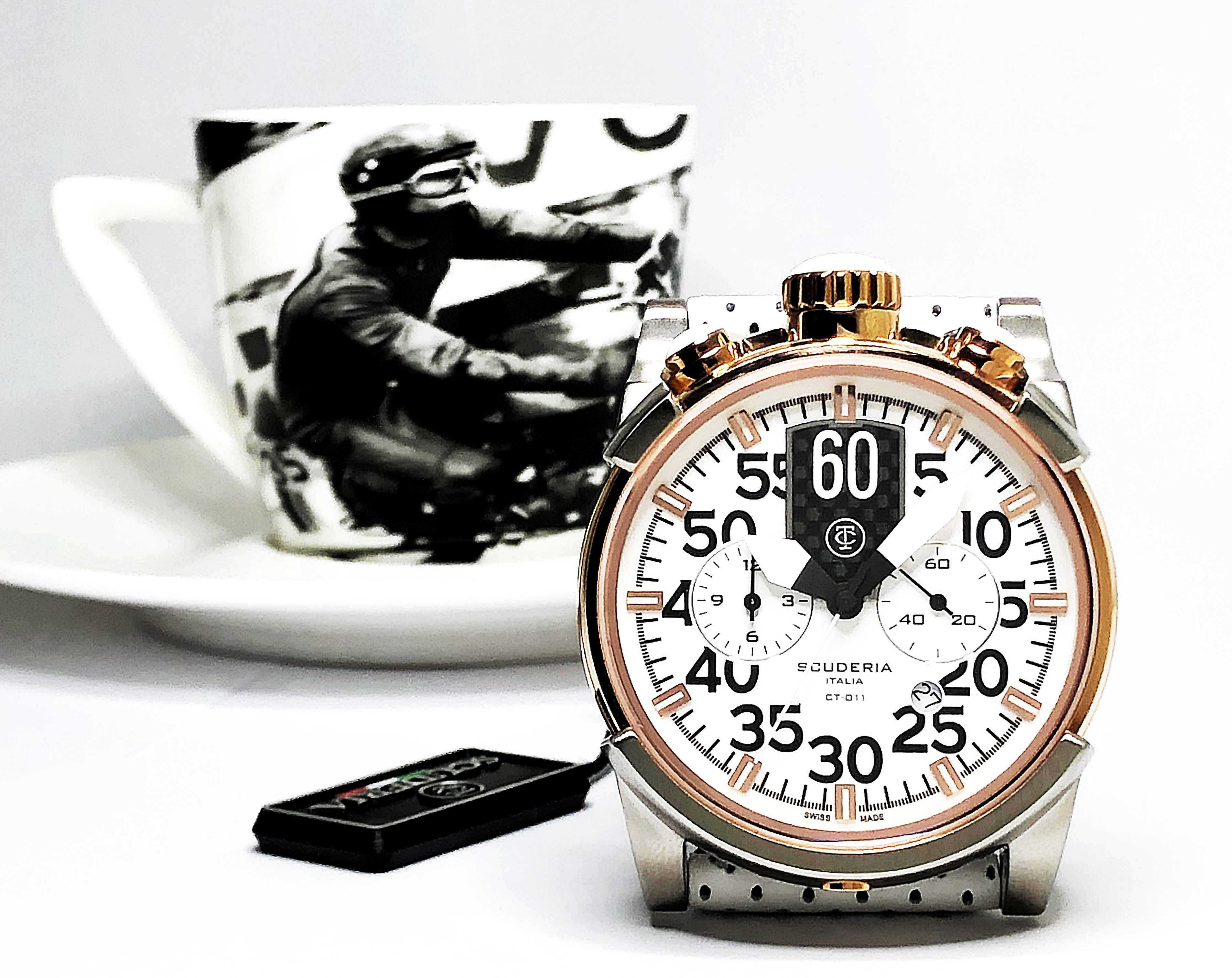 バレットヘッドサトゥルノ Cweg Bullet Head Saturno Cweg ブランド腕時計の正規販売店紹介サイトgressive グレッシブ
