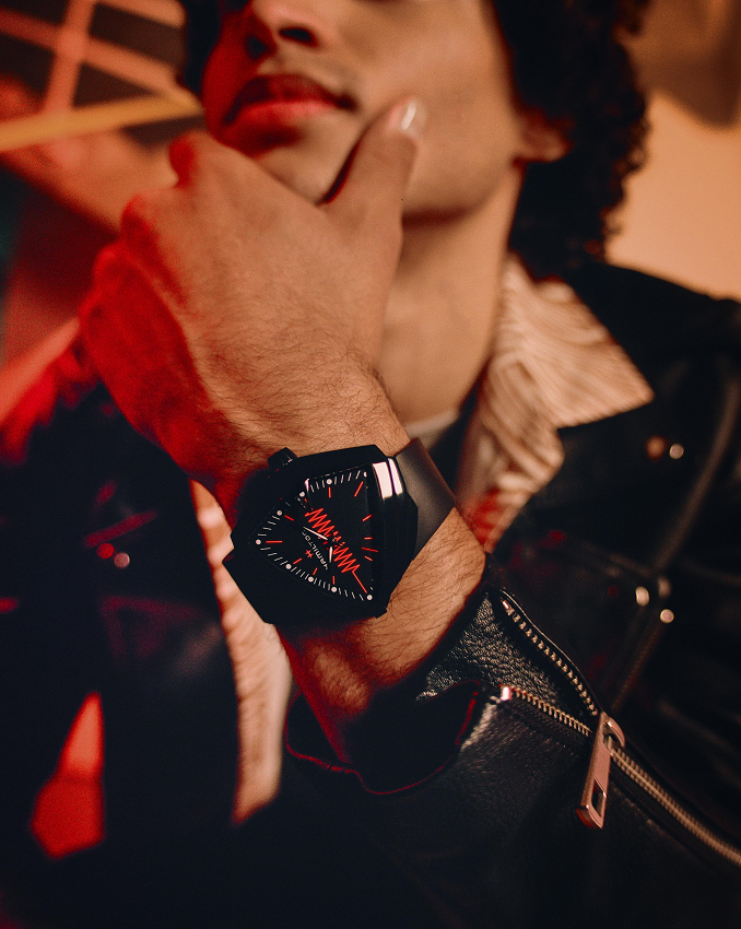 ハミルトン(HAMILTON) ベンチュラXXLブライト | 大丸 札幌店