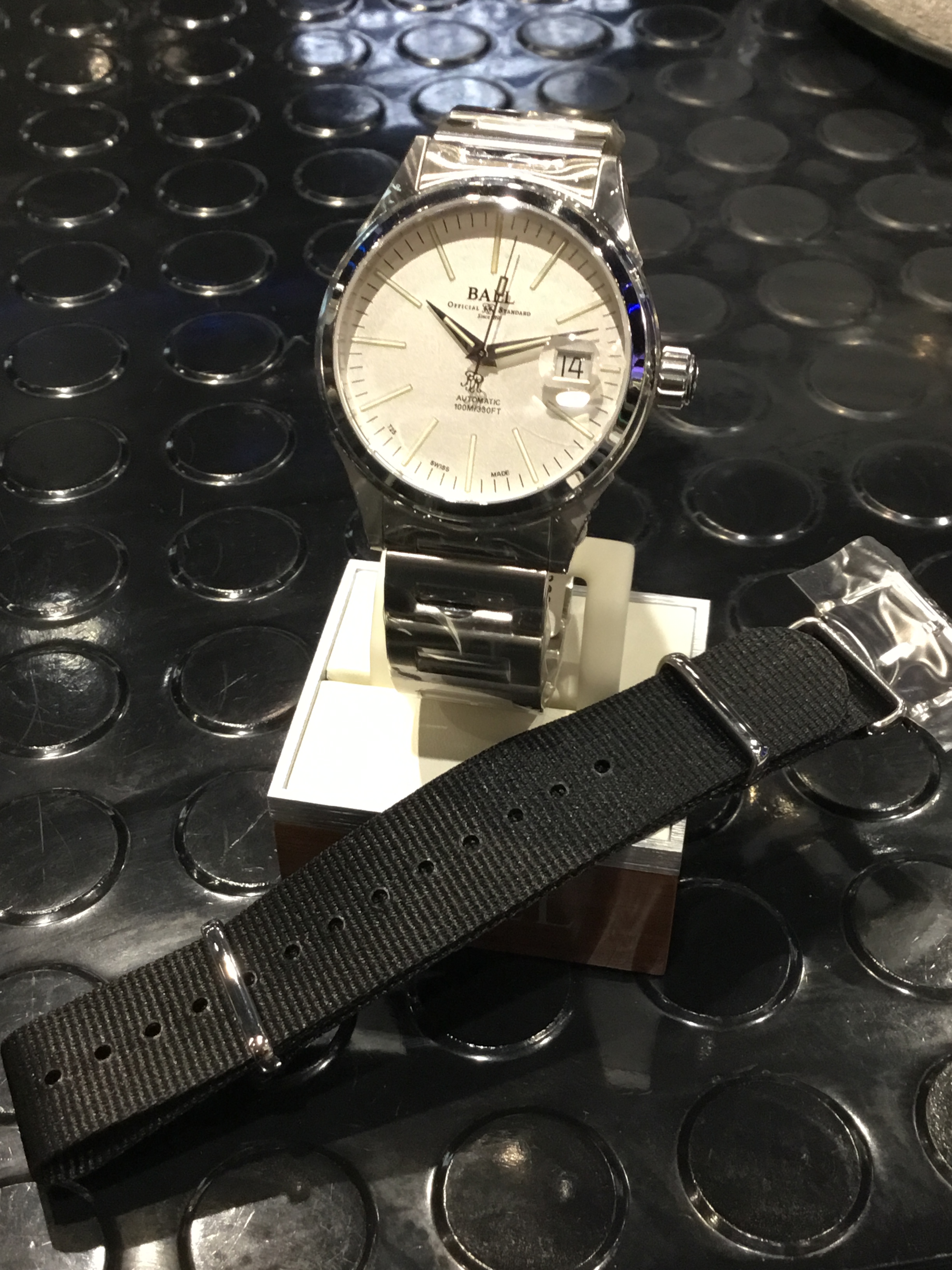 ボール ウォッチ Ball Watch Enterprise The Watch Shop ダイバーシティ東京プラザ ブランド腕時計の正規販売店紹介サイトgressive グレッシブ ボール ウォッチ Ball Watch Enterprise The Watch Shop ダイバーシティ東京プラザ ブランド腕時計の正規販売店紹介サイトgressive グレッシブ