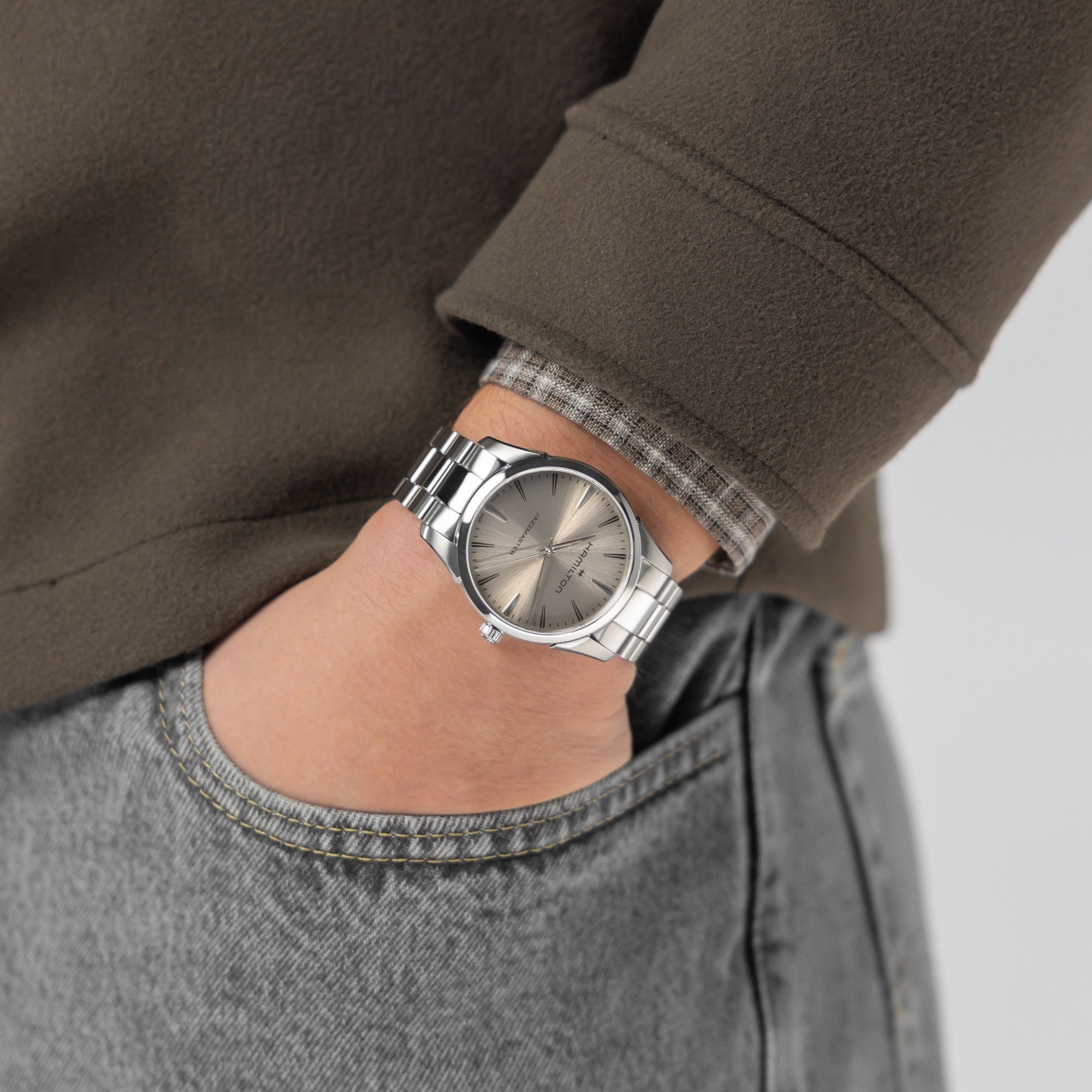 ジャズマスター  クォーツ 40mm ベージュ H32461121