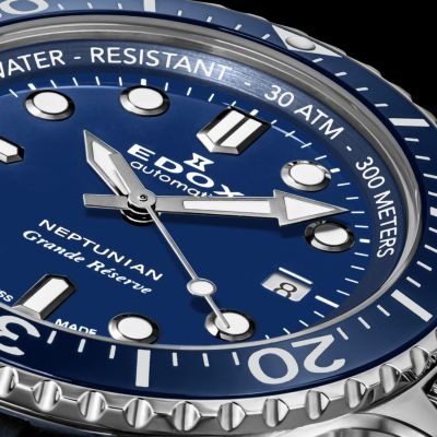 ネプチュニアン グランデ リザーブ デイト オートマティック ラバー  42mm  ブルー  80801-3BUCA-BUIN