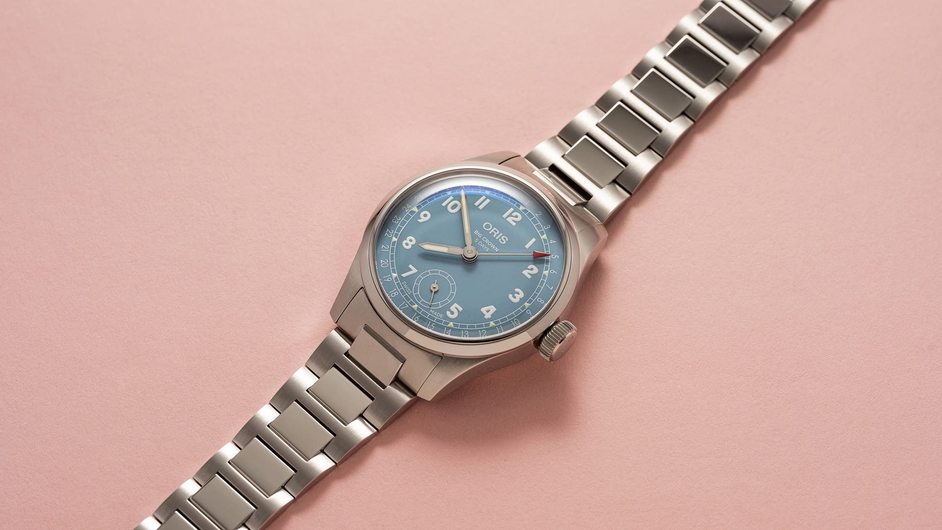 ビッグクラウン ポインターデイト  キャリバー473  38mm  ブルー  01 473 7786 4065-07 8 19 06