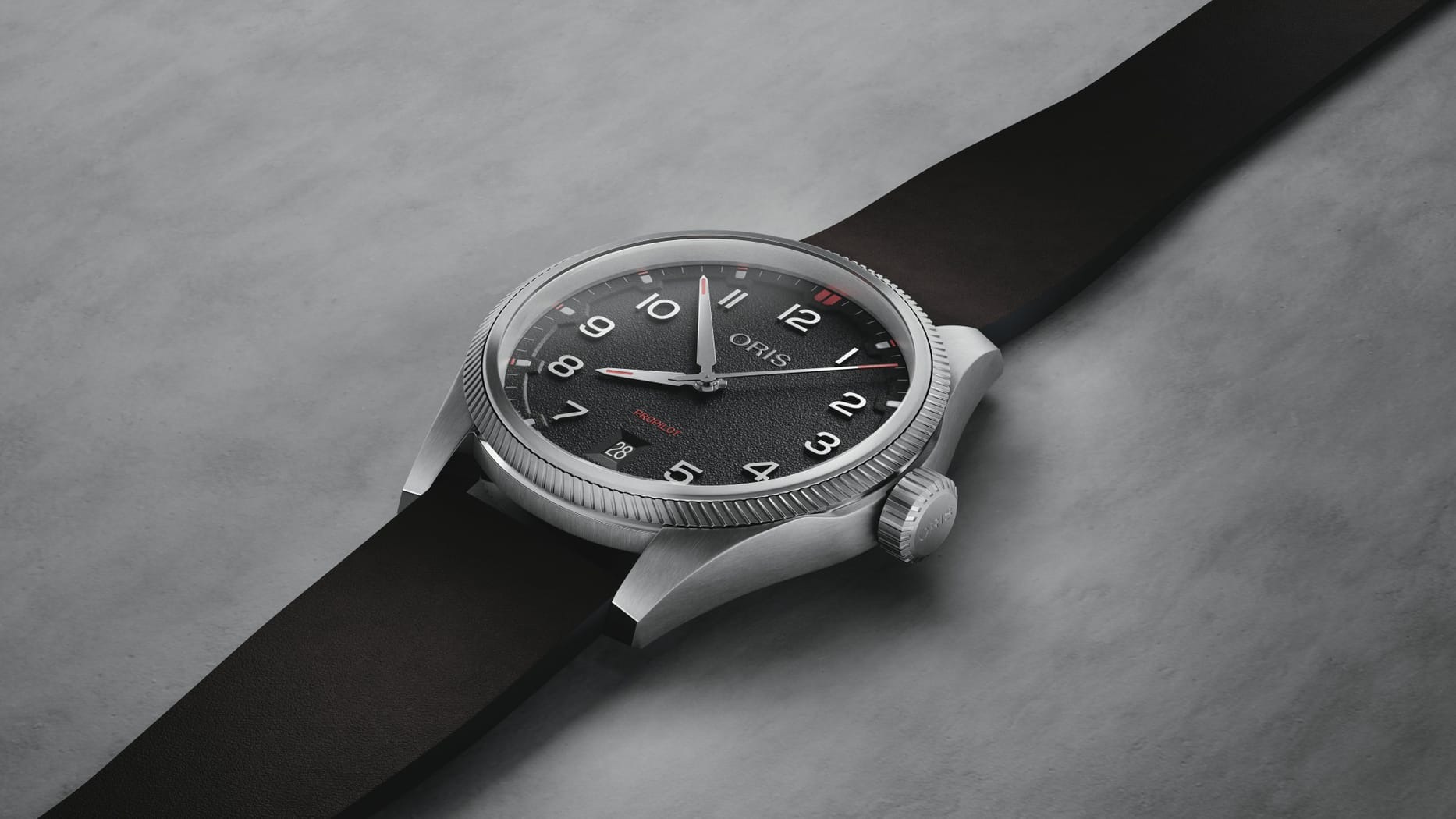 プロパイロット デイト 41mm ブラック  01 733 7805 4164-07 6 20 14LC