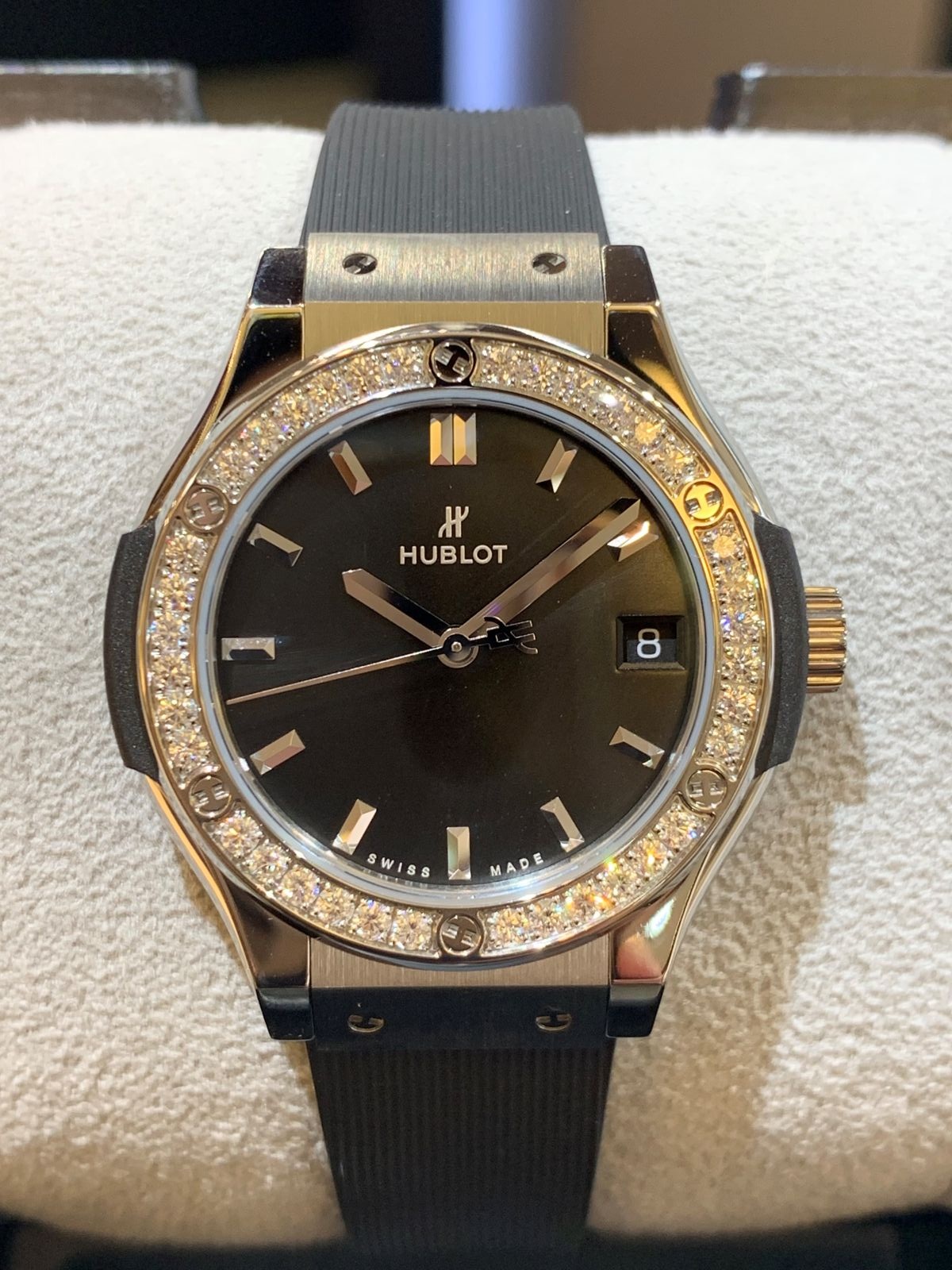 ウブロ(HUBLOT) クラシック・フュージョン チタニウム ダイヤモンド