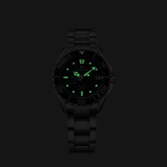 SLGA015