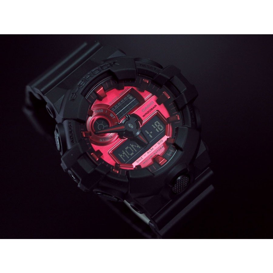 G-SHOCK ブラック＆レッドシリーズ　G-SHOCK　BLACK & RED　Gショック　GA-700AR-1AJF