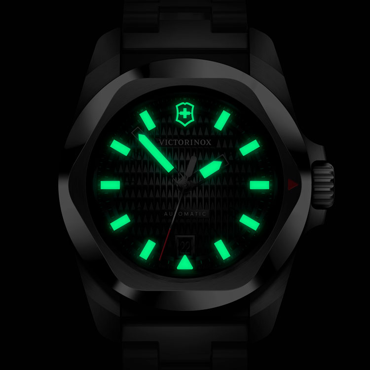 ビクトリノックス イノックス オート 41mm ブラック SSブレス 242019